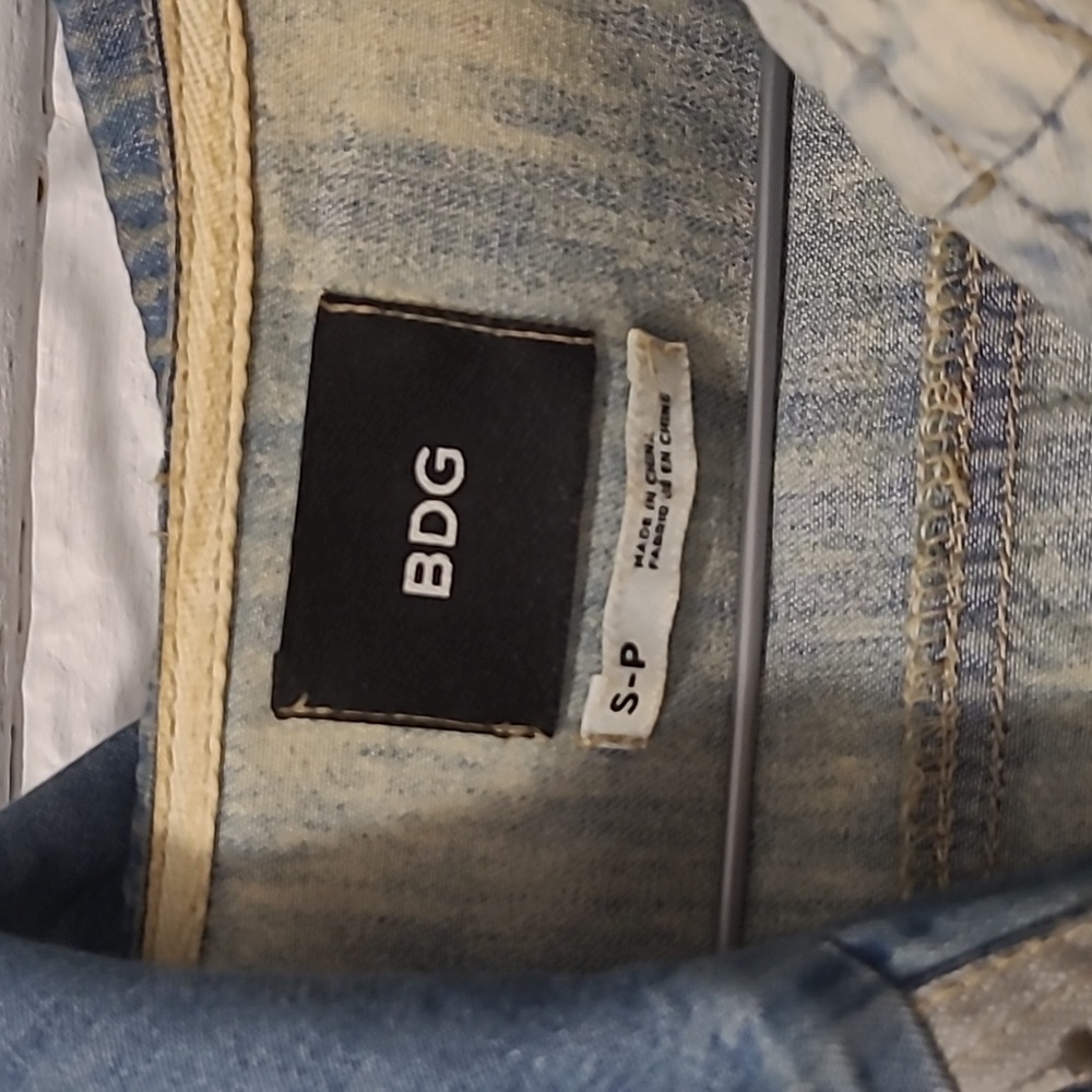 BDG Cropped Jacket - Picture 4 of 6